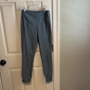 Tribal Ankle Pants in green